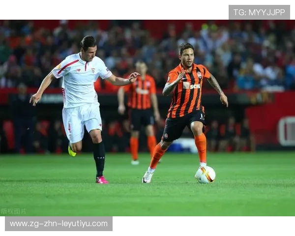 赫罗纳外线推进提速成功进入连续攻击态势